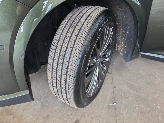 Certified 2024 Lexus RX 350 w/ Convenience Package image 32