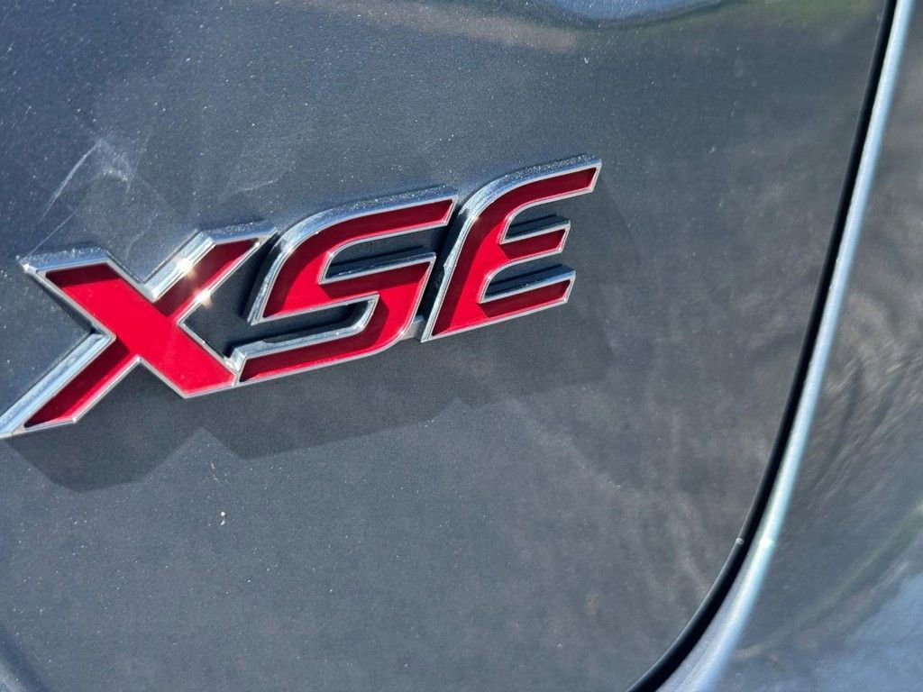 Used 2023 Toyota Corolla XSE FWD image 6