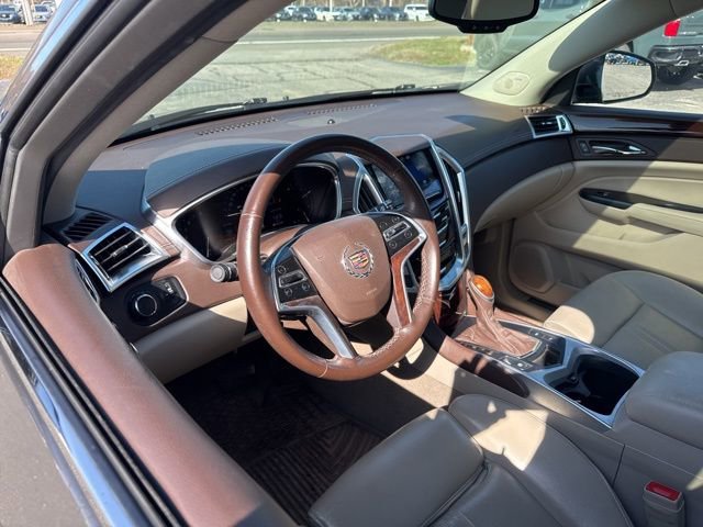 Used 2016 Cadillac SRX Luxury image 8