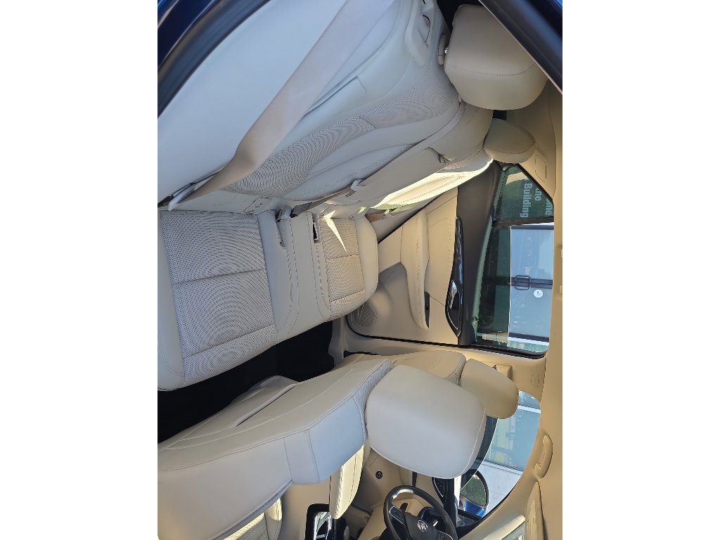 Used 2022 Buick Envision Essence w/ Technology Package I image 12