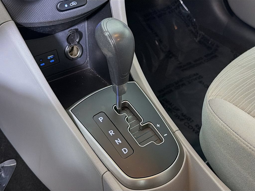 Used 2016 Hyundai Accent SE FWD image 19