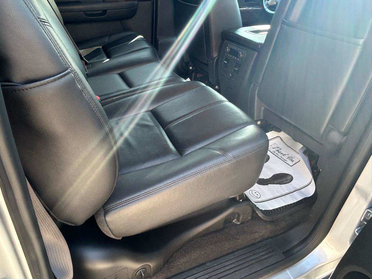 Used 2013 Chevrolet Avalanche LT w/ All-Star Edition image 12