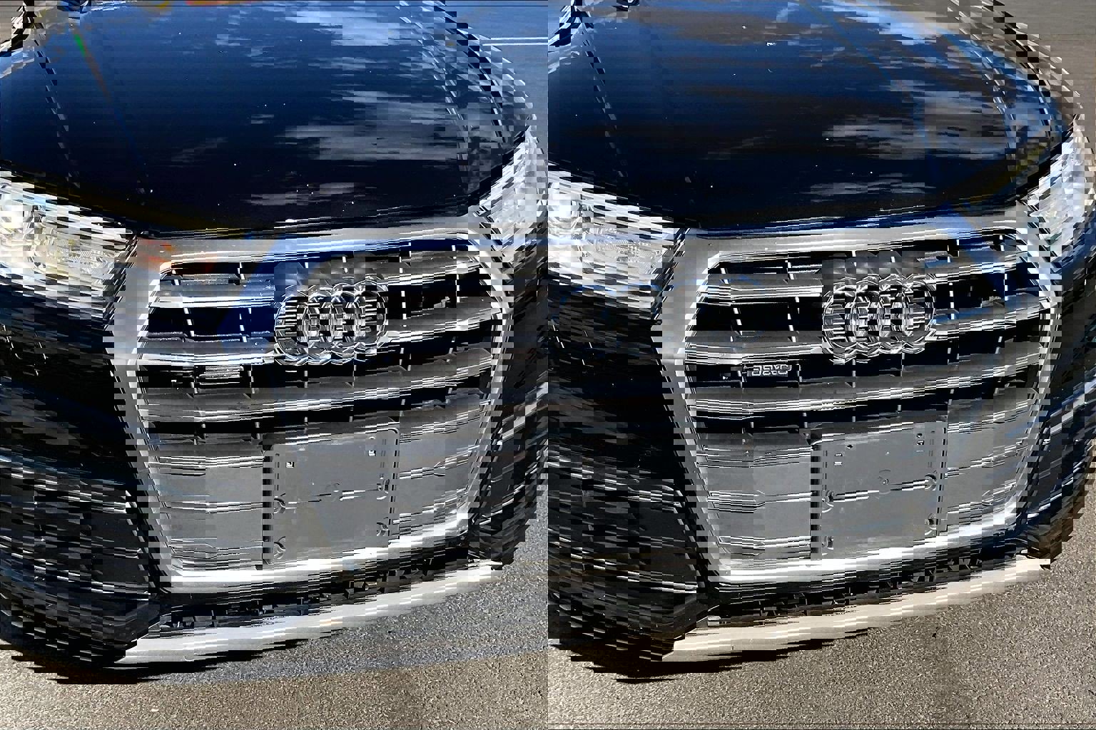 Used 2018 Audi Q5 2.0T Premium AWD/4WD image 12