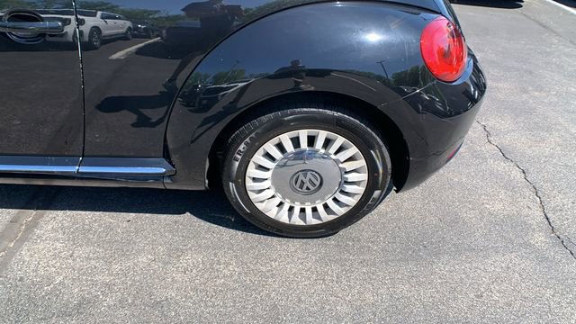Used 2015 Volkswagen Beetle 1.8T FWD image 19