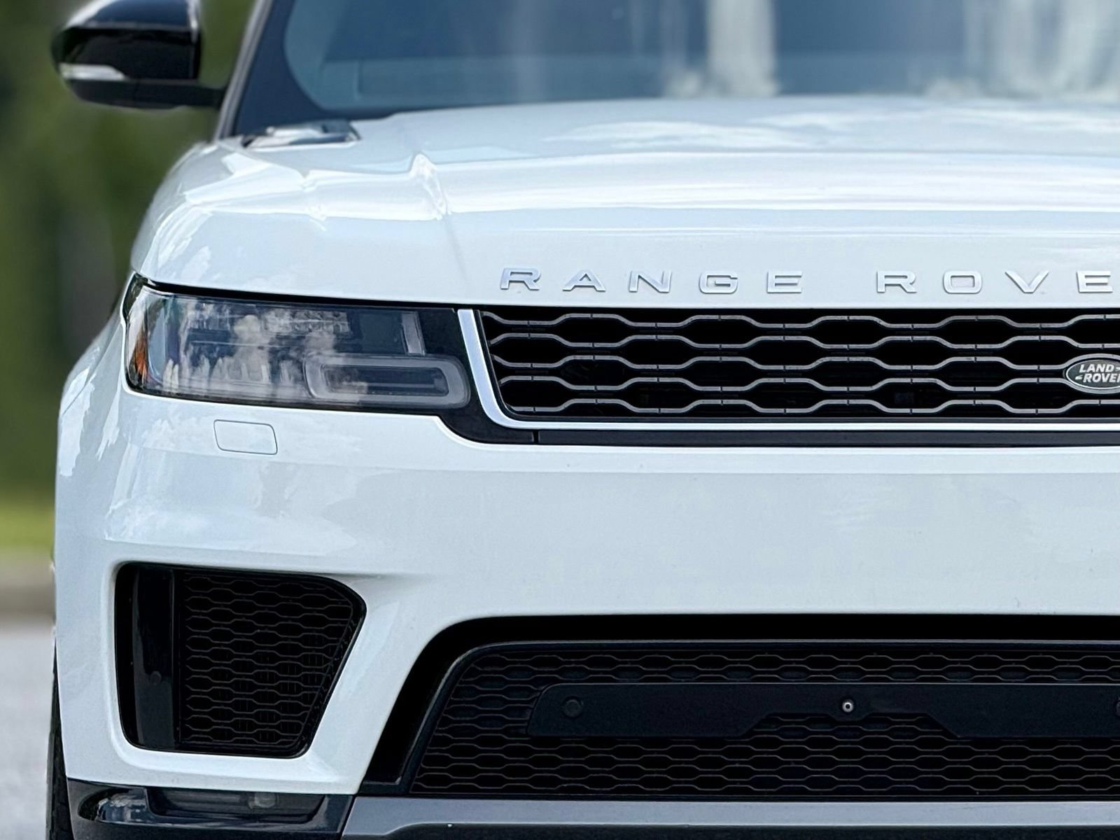 Used 2018 Land Rover Range Rover Sport HSE AWD/4WD image 14