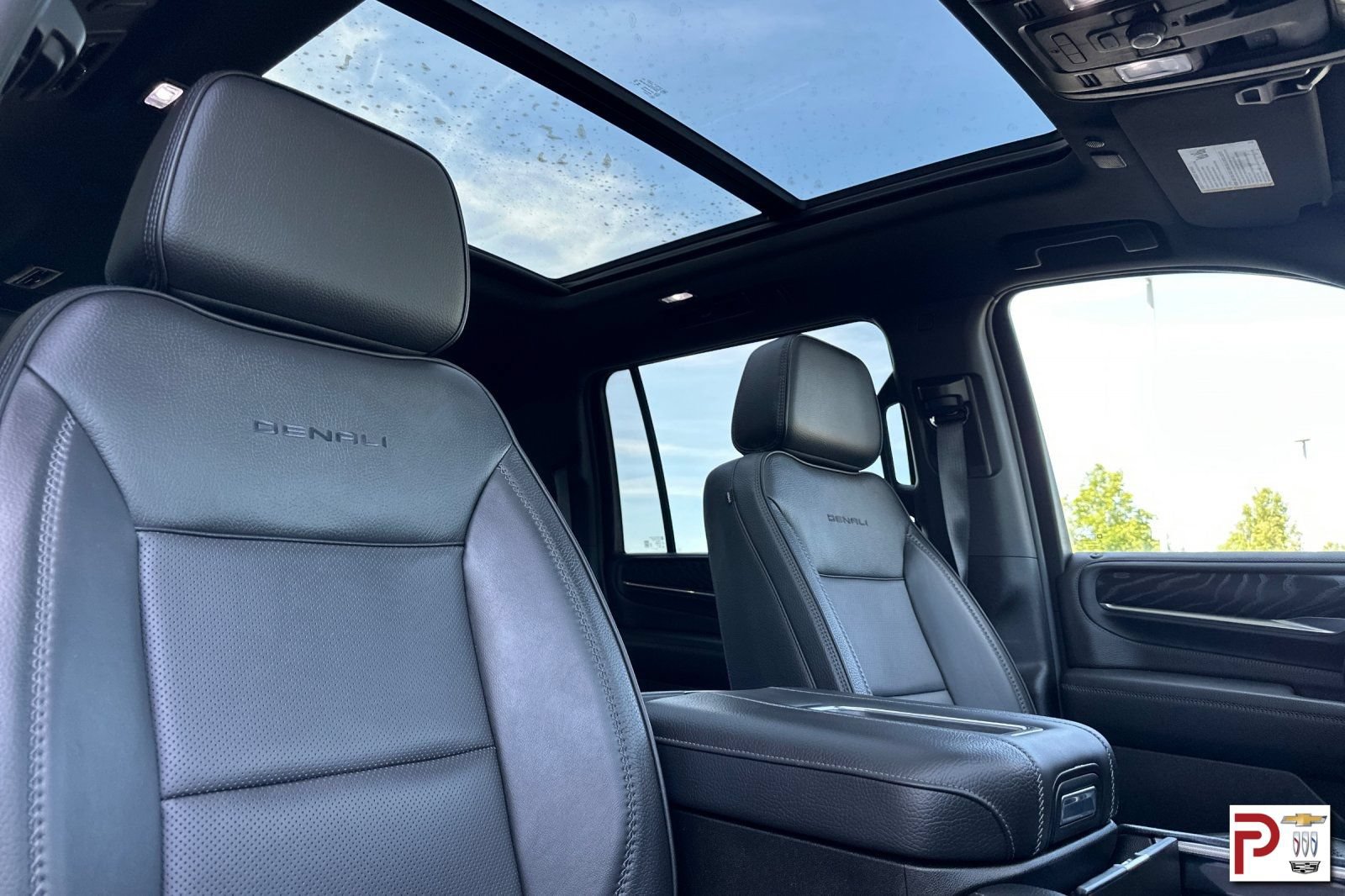 Certified 2024 GMC Yukon XL Denali AWD/4WD image 20