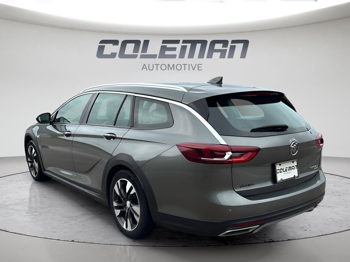 Used 2019 Buick Regal Essence w/ Driver Confidence Package I AWD/4WD image 6