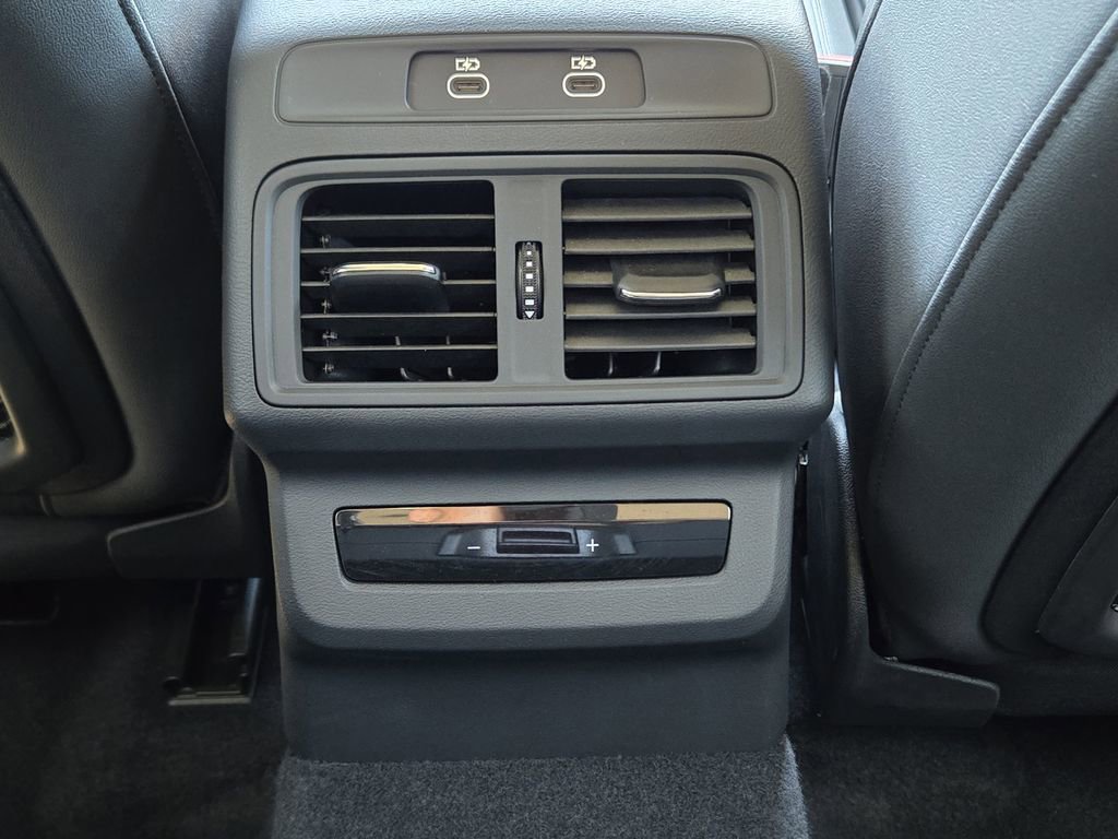 Certified 2025 Audi Q5 Premium Plus image 38