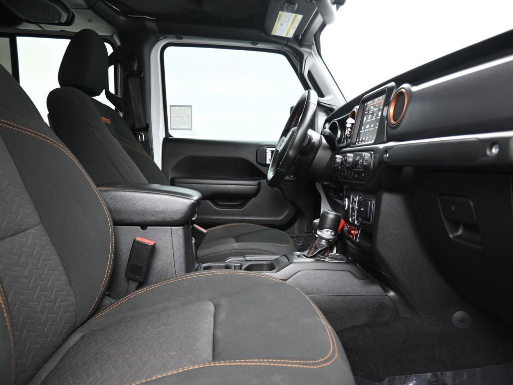 Used 2023 Jeep Gladiator Mojave w/ Trailer Tow Package image 16