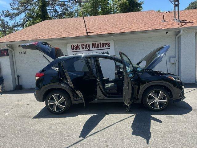 Used 2021 Honda HR-V EX-L image 10