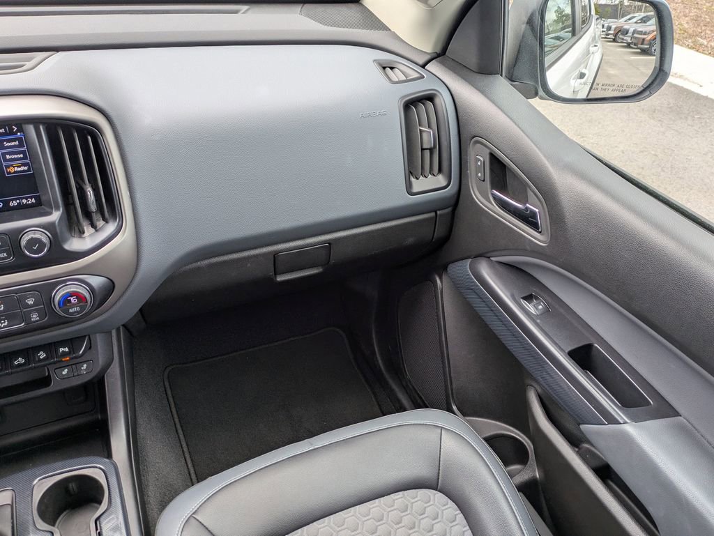 Used 2020 Chevrolet Colorado Z71 image 16