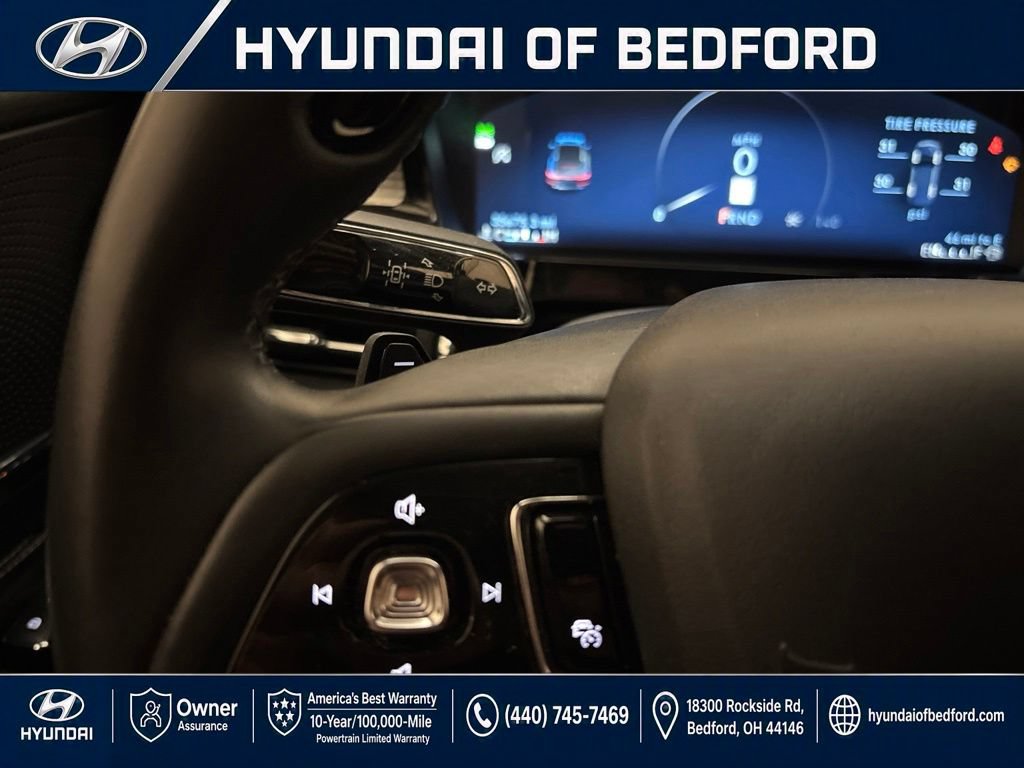 Used 2023 Lincoln Corsair AWD image 22