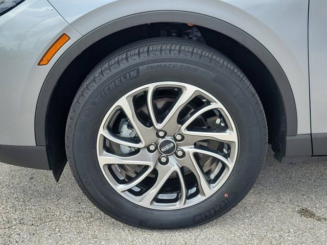 Certified 2022 Lincoln Corsair FWD image 8