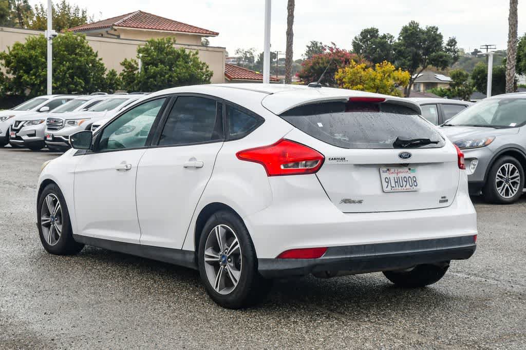 Used 2016 Ford Focus SE FWD image 7