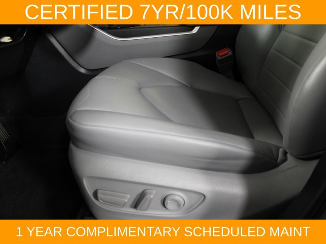 Used 2023 Toyota Highlander XLE AWD/4WD image 19