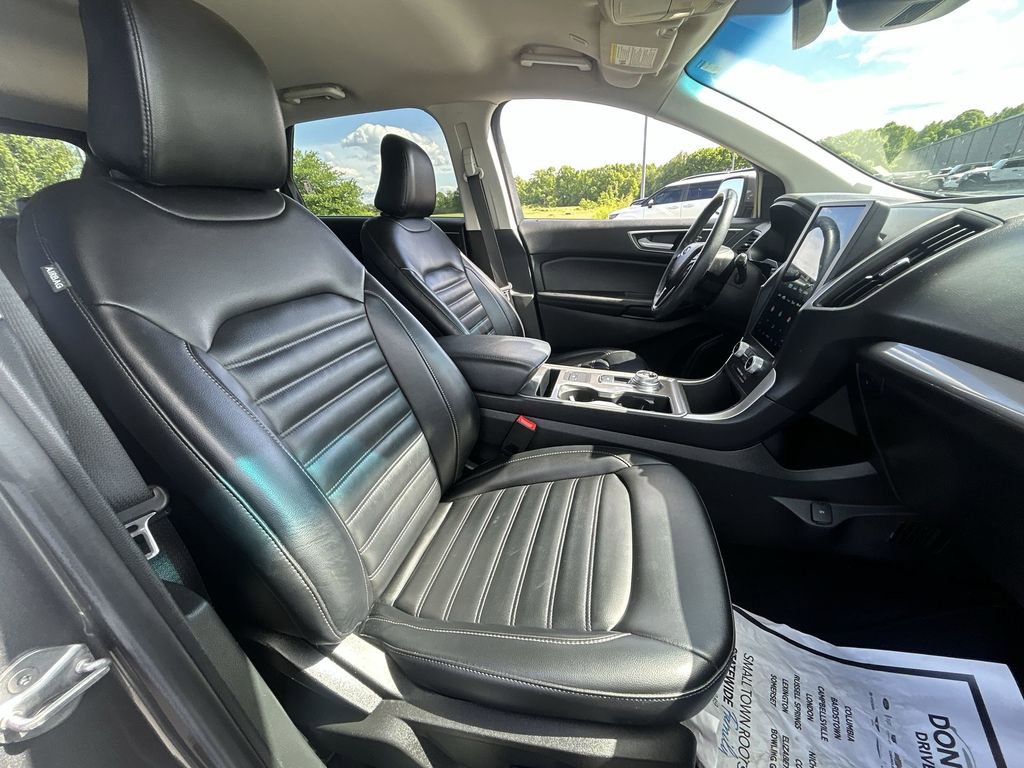 Used 2023 Ford Edge SEL AWD/4WD image 30