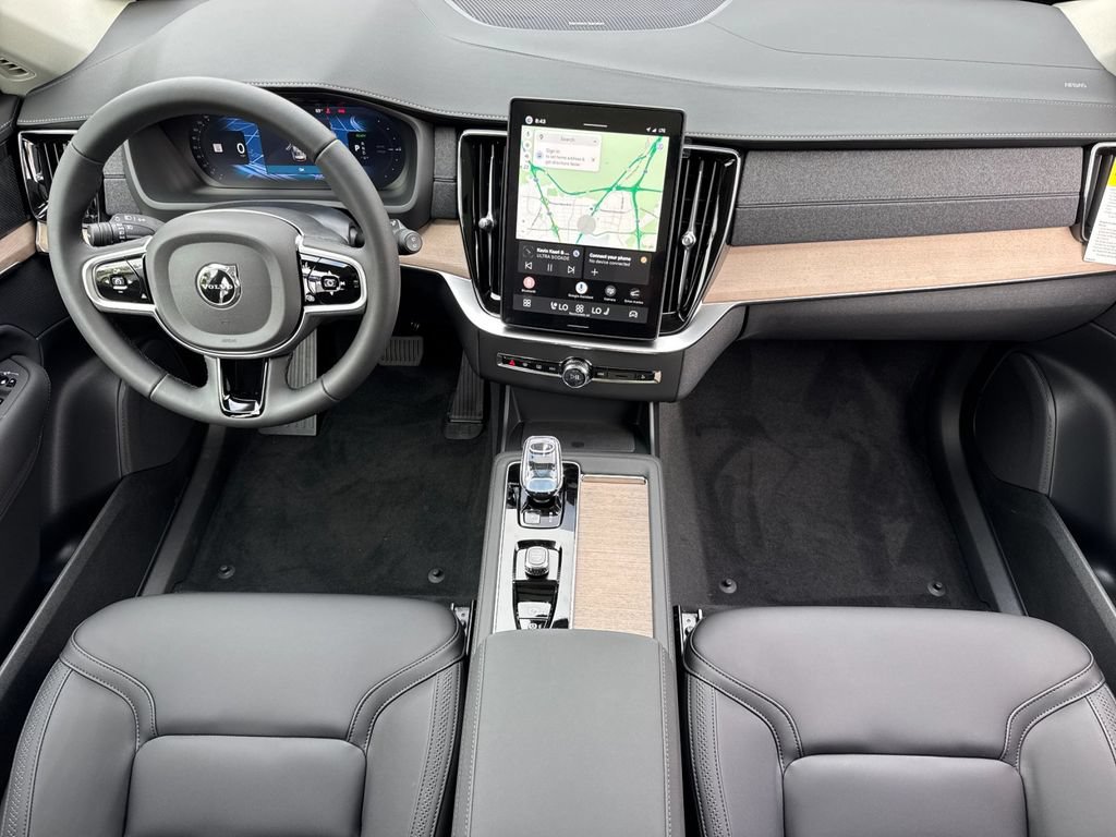 New 2026 Volvo XC90 T8 Plus w/ Protection Package AWD/4WD image 12