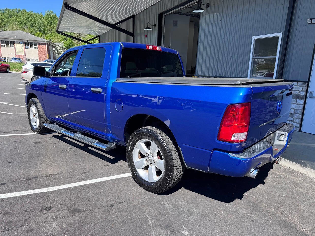 Used 2016 RAM 1500 Express w/ Popular Equipment Group AWD/4WD image 2