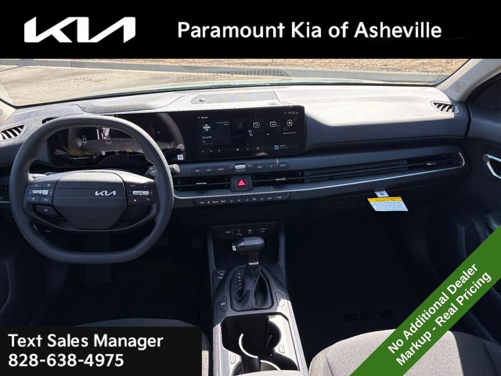 New 2026 Kia K4 FWD image 8
