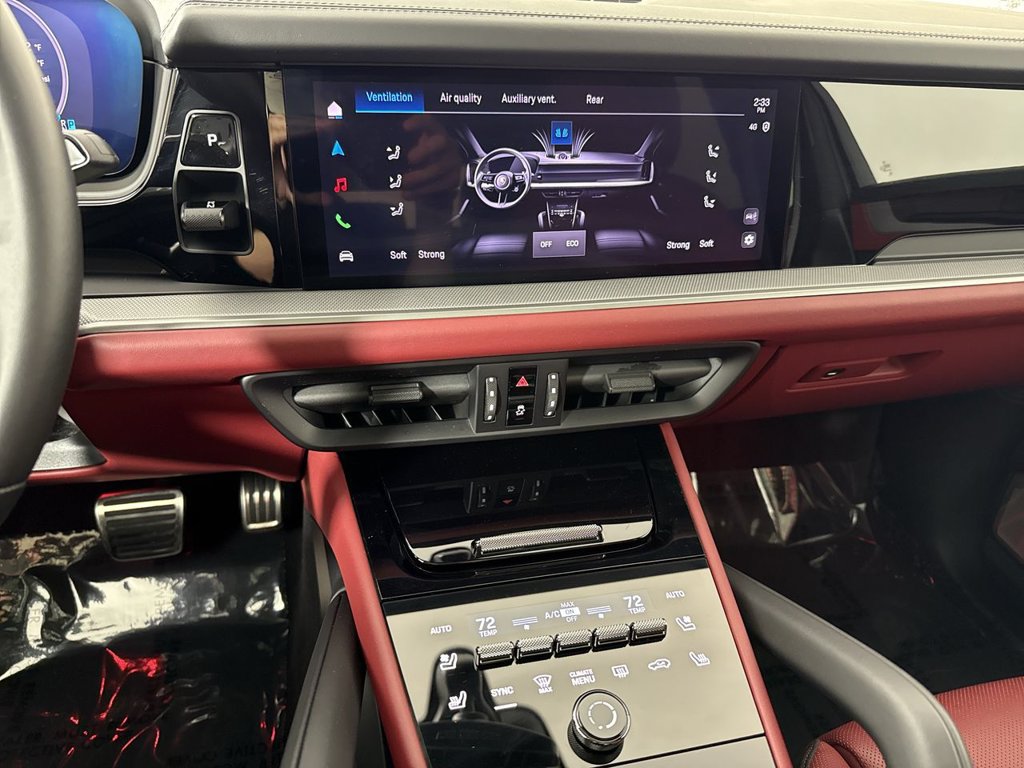 Certified 2026 Porsche Cayenne S AWD/4WD image 30