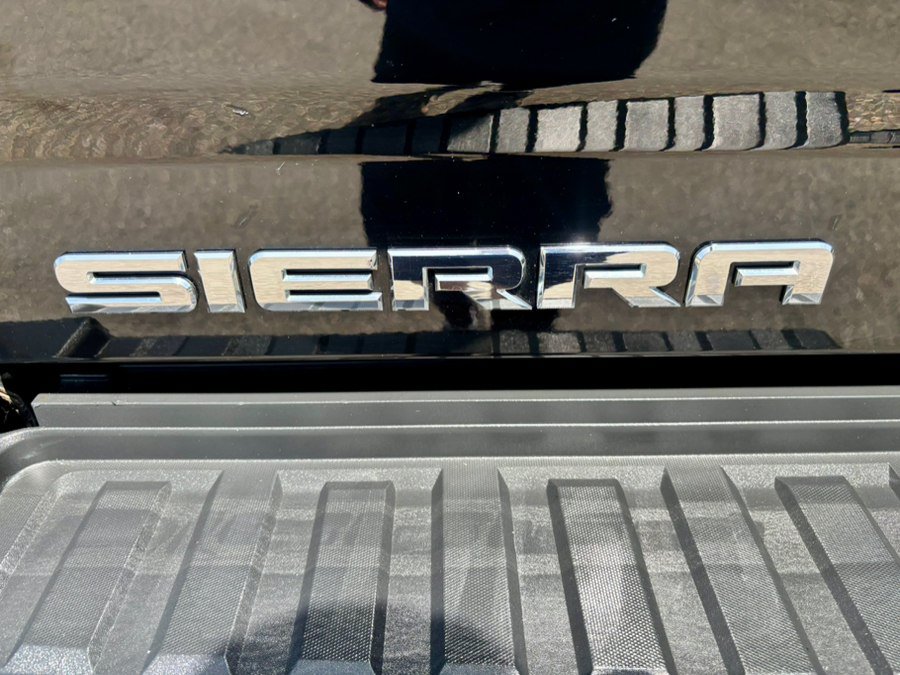 Used 2015 GMC Sierra 3500 Denali w/ Duramax Plus Package AWD/4WD image 37