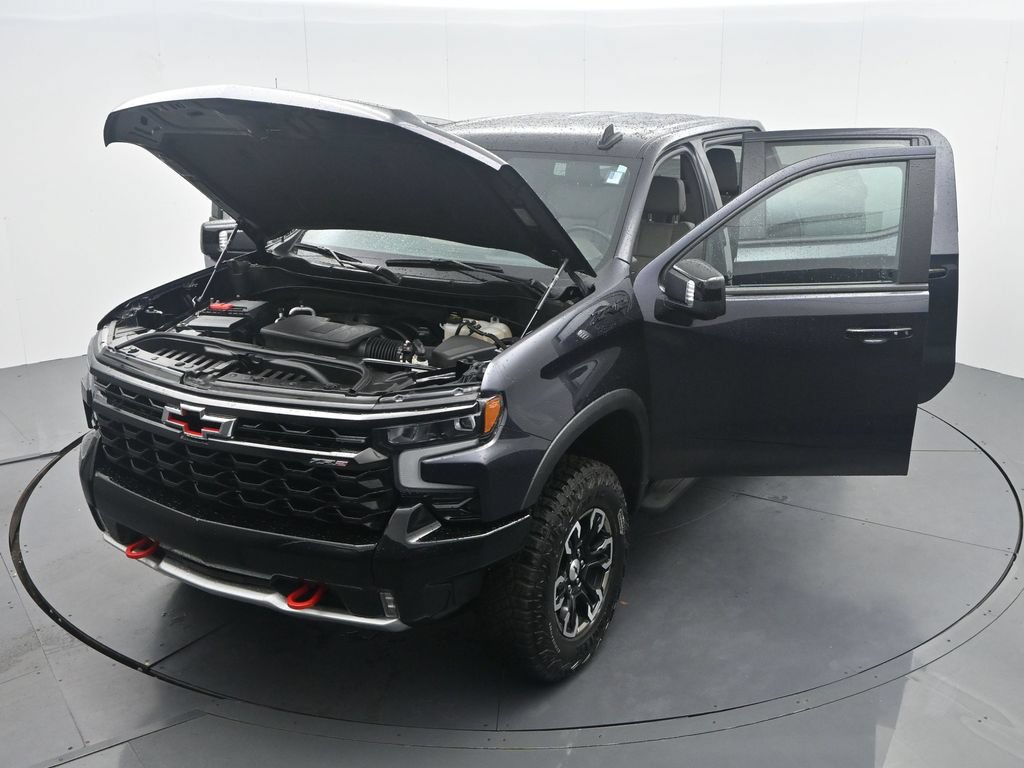 Used 2024 Chevrolet Silverado 1500 ZR2 w/ Technology Package AWD/4WD image 47