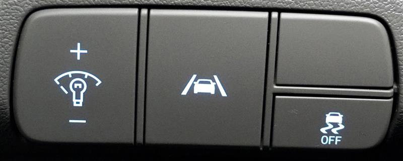 Used 2021 Hyundai Elantra SEL w/ Convenience Package image 28