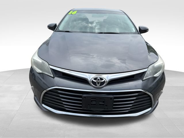 Used 2016 Toyota Avalon XLE FWD image 2