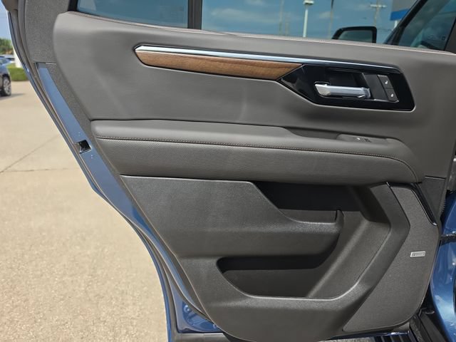 New 2026 Chevrolet Tahoe High Country RWD image 13