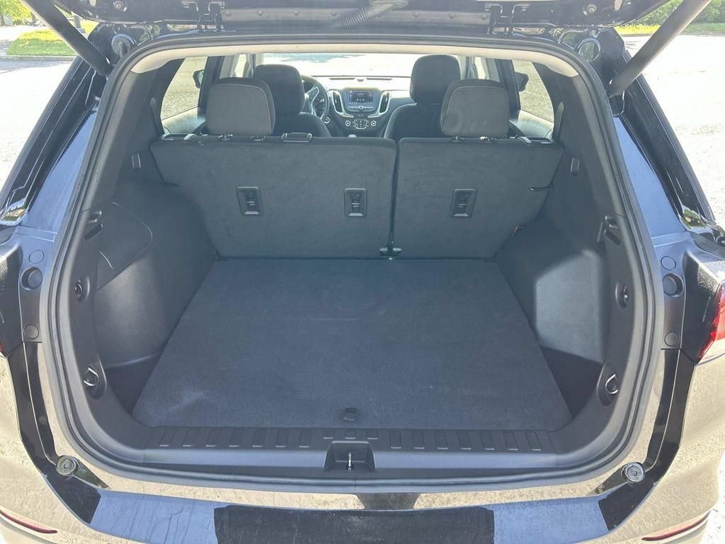 Used 2024 Chevrolet Equinox LT FWD image 13