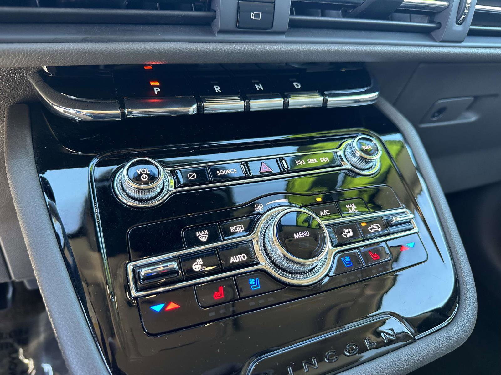 Used 2022 Lincoln Corsair AWD w/ Equipment Group 101A image 20