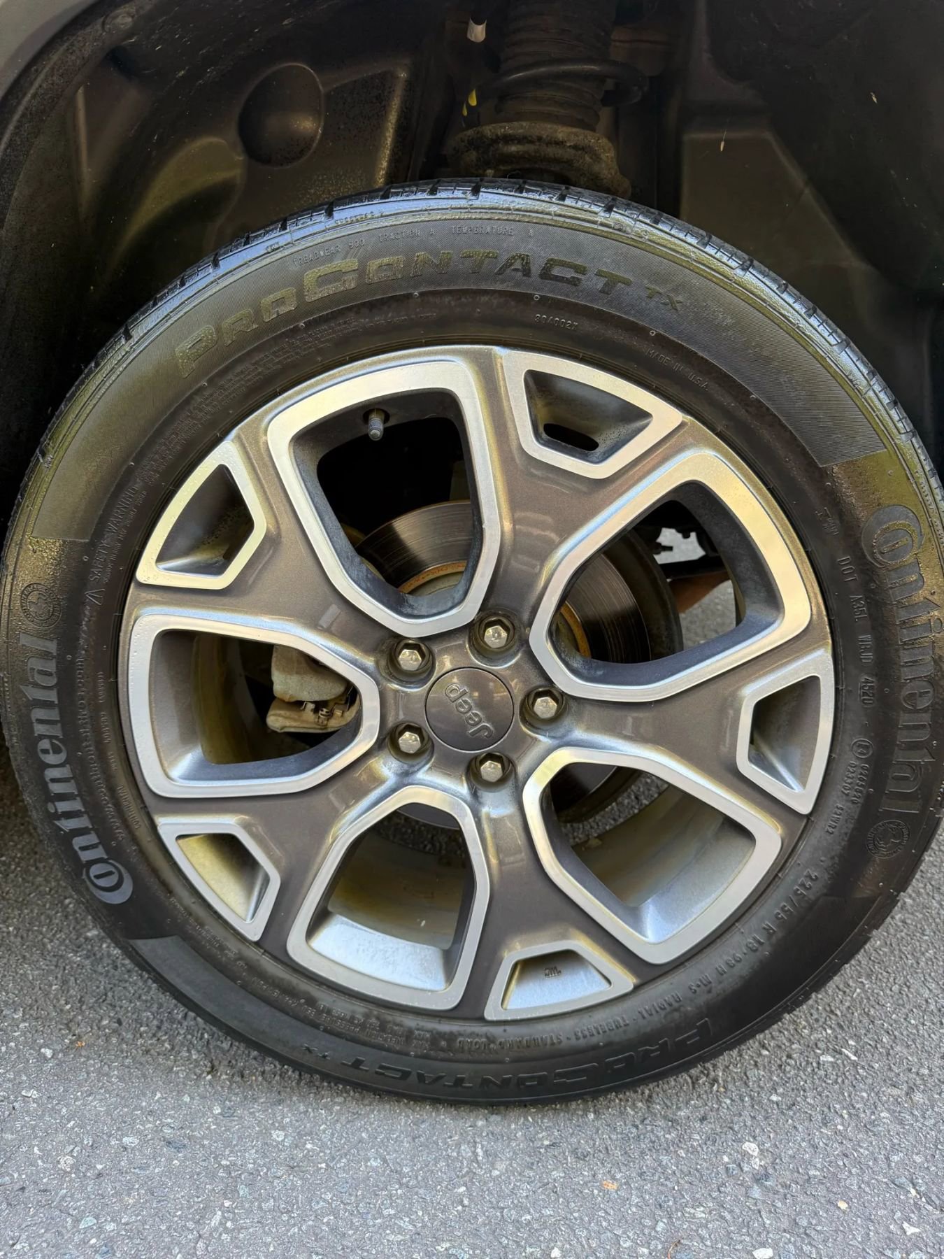 Used 2017 Jeep Renegade Limited image 29