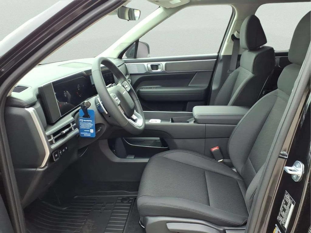 New 2026 Hyundai Santa Fe SE FWD image 13