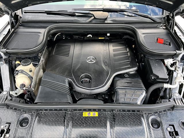 Used 2024 Mercedes-Benz GLE 450 4MATIC image 10
