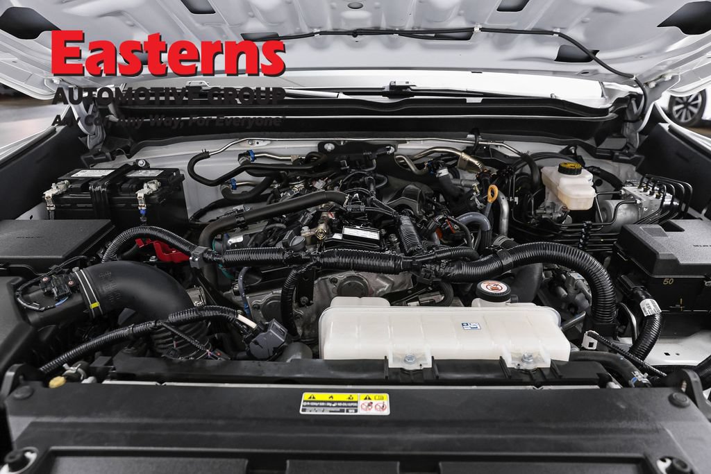 Used 2025 Toyota Tacoma SR RWD image 7