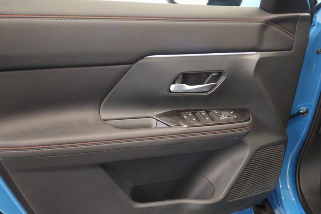 New 2025 Nissan Kicks SR w/ SR Premium Package image 7