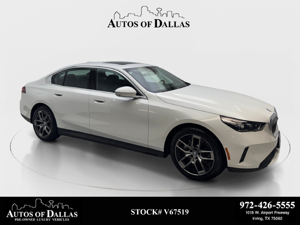 Used 2026 BMW 530i RWD image 1