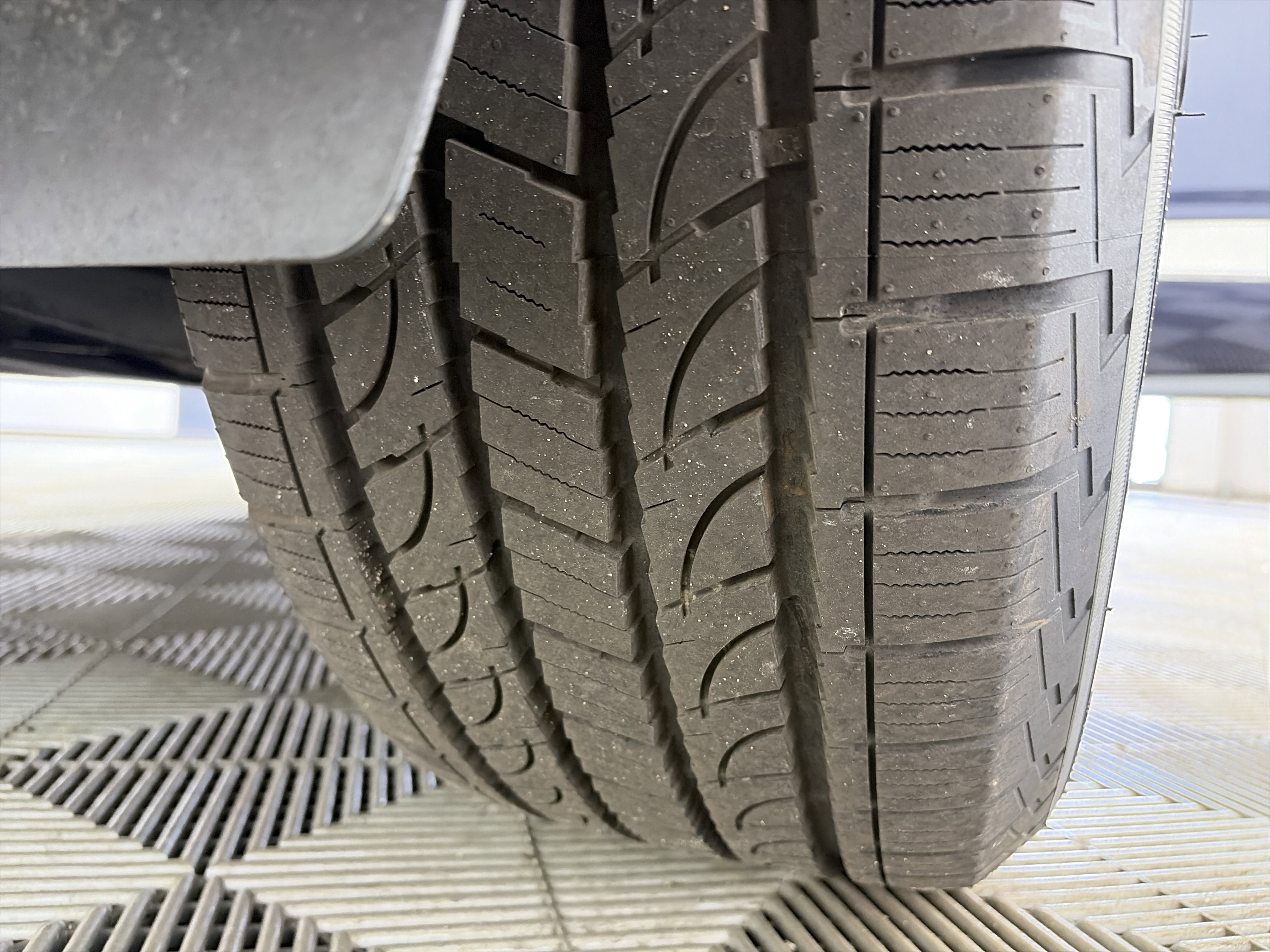 Used 2024 Genesis GV80 2.5T image 11