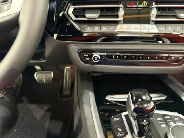Used 2022 BMW Z4 M40i w/ Premium Package RWD image 29