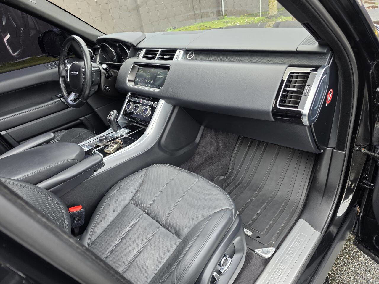 Used 2017 Land Rover Range Rover Sport HSE AWD/4WD image 73