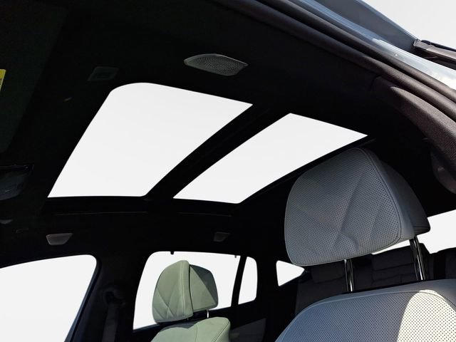 New 2027 BMW X6 M60i AWD/4WD image 12