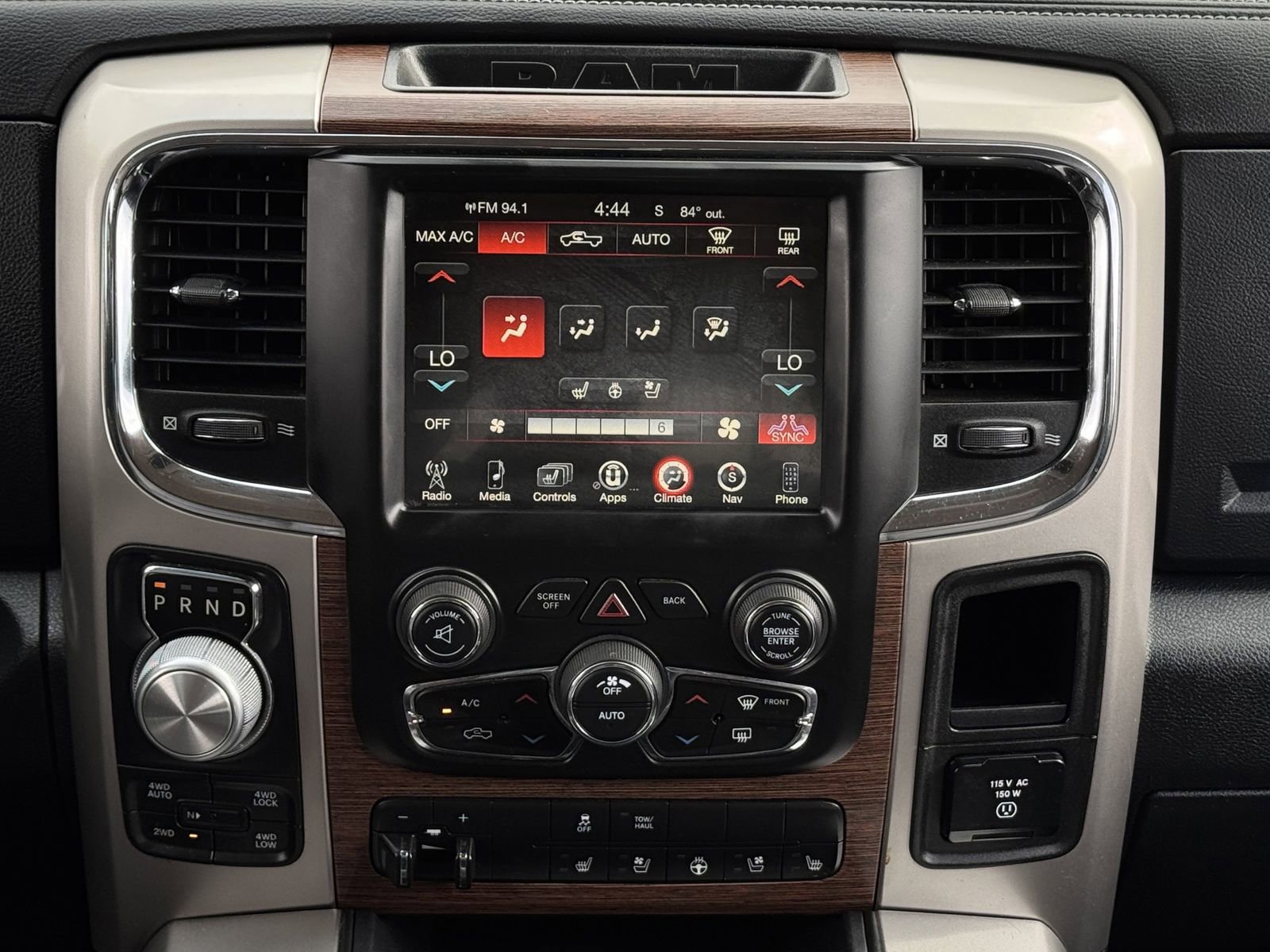 Used 2017 RAM 1500 Laramie w/ Convenience Group image 20