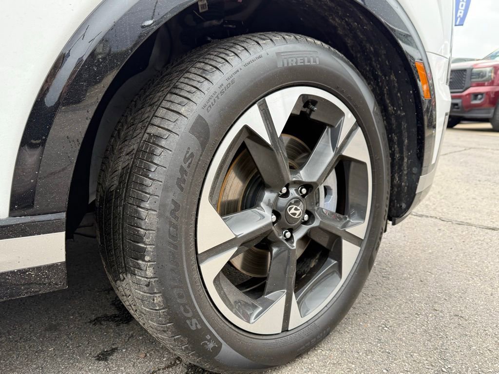 Used 2026 Hyundai Palisade Limited image 30