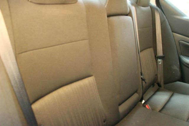 Used 2025 Nissan Altima 2.5 SV image 13