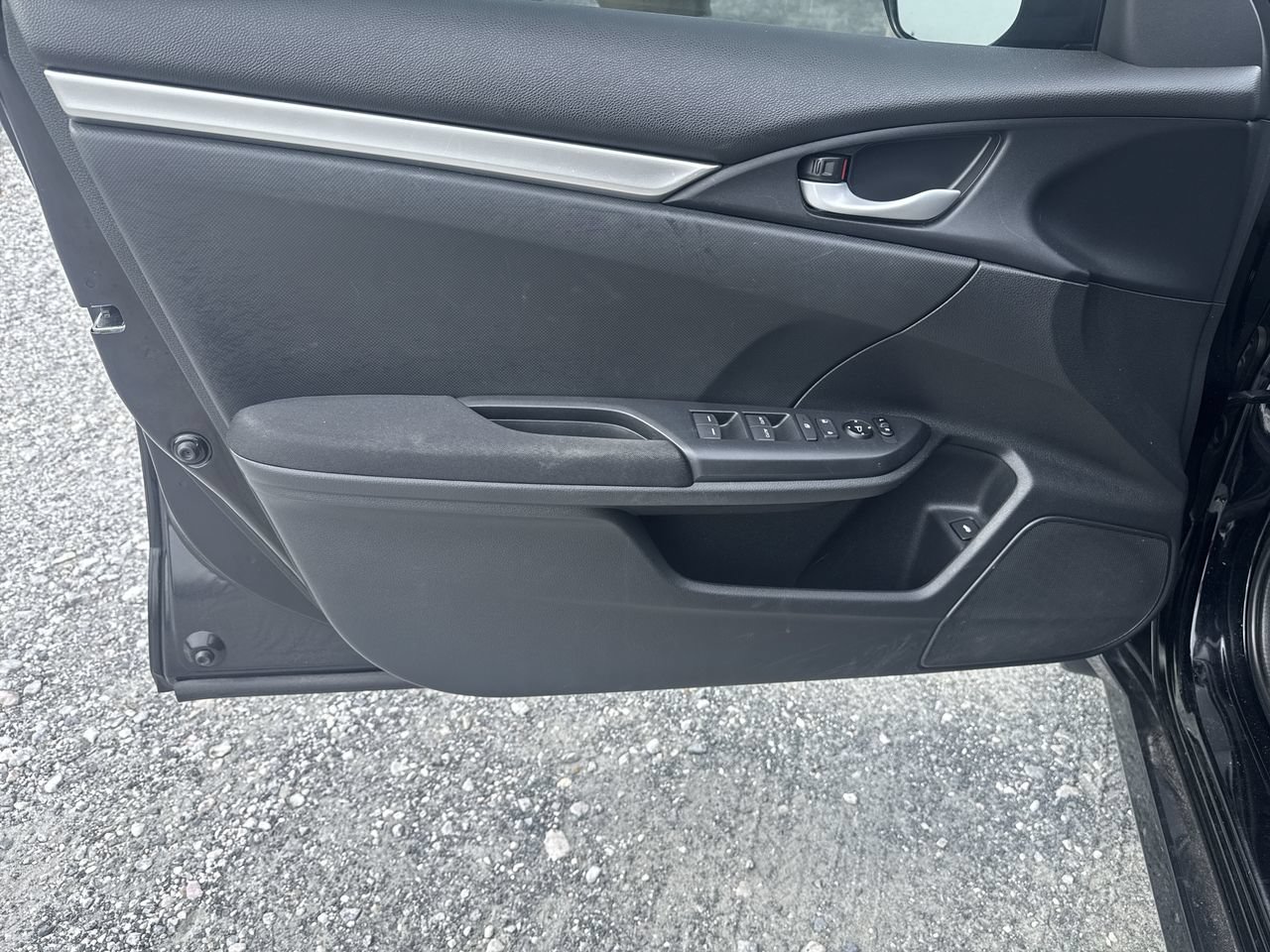 Used 2018 Honda Civic LX image 2