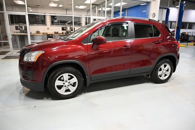 Used 2016 Chevrolet Trax LT w/ LT Convenience Package image 7
