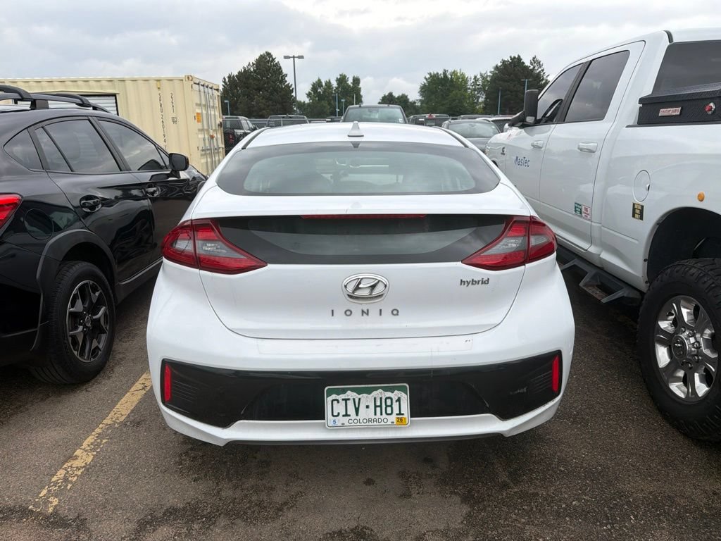 Used 2019 Hyundai Ioniq SEL FWD image 5