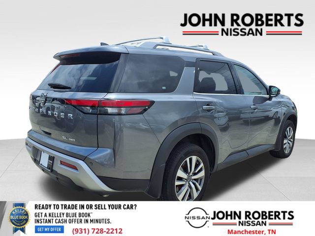 Used 2023 Nissan Pathfinder SL AWD/4WD image 17