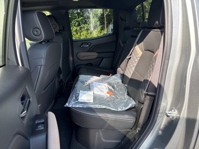 New 2026 GMC Canyon Denali w/ LPO, Black Badging Package AWD/4WD image 14