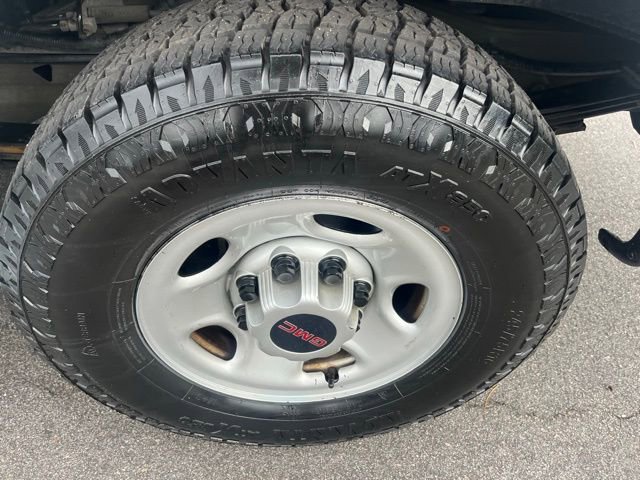 Used 2021 GMC Savana 2500 w/ Driver Convenience Package image 27